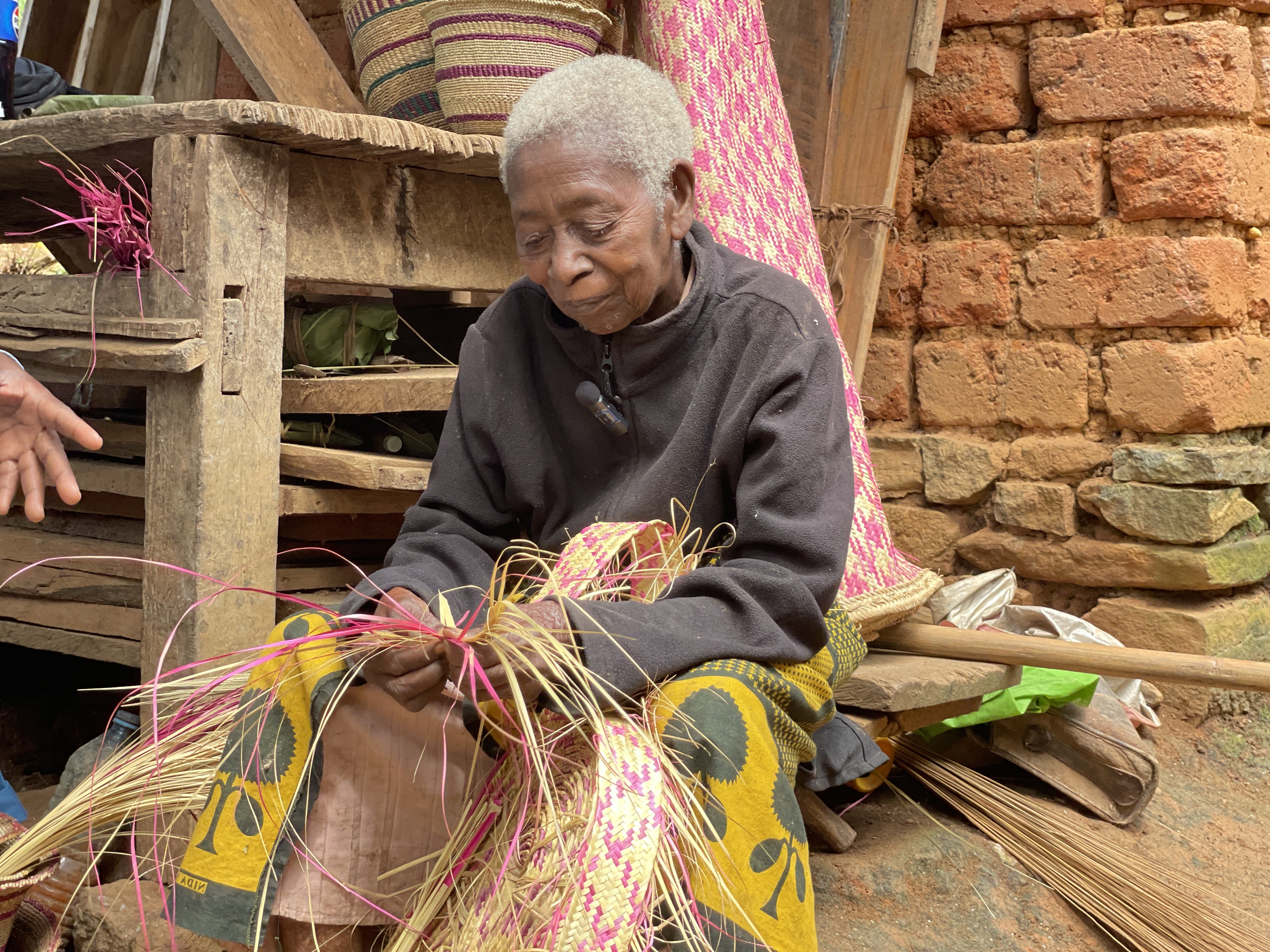 Weaving 9